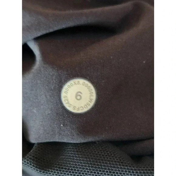 Lululemon Stretch High Rise Black Joggers Size 6. - Picture 4 of 9
